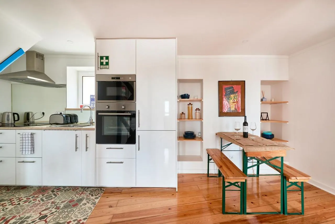 Cozy Flat In Santa Apolonia Apartment Lisbon Portugal